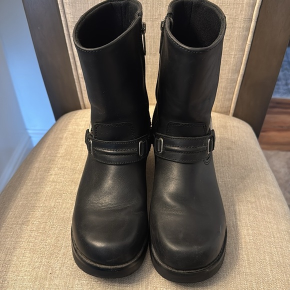 Women’s Harley Davidson Boots - Picture 3 of 8